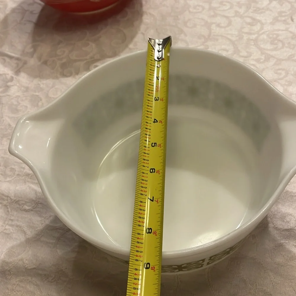 Vintage Pyrex  475-b 2.5 QT casserole dish ovenware USA